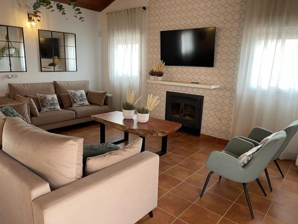 Casa Rural La Alcaparra Ecija Bagian luar foto